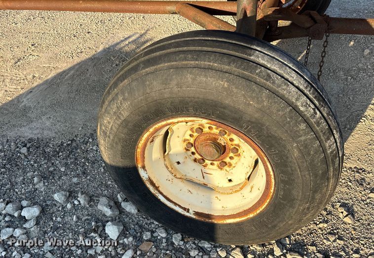 image for item DY0928 New Holland 74C rigid head