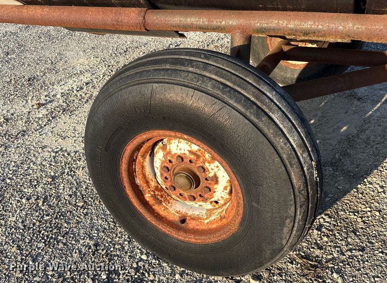 image for item DY0928 New Holland 74C rigid head