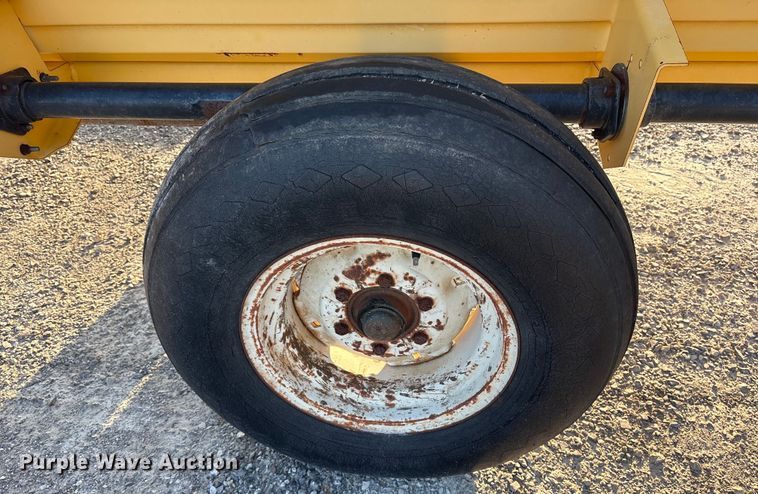 image for item DY0928 New Holland 74C rigid head