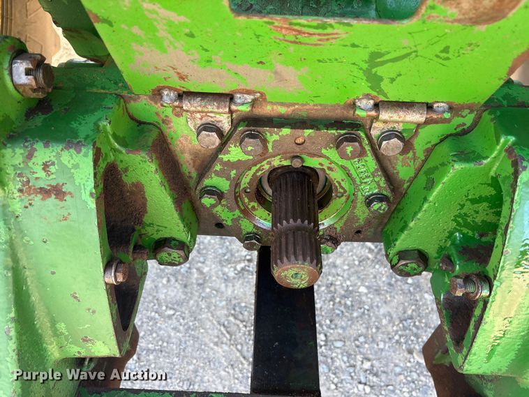 image for item DY0932 John Deere 4640 tractor