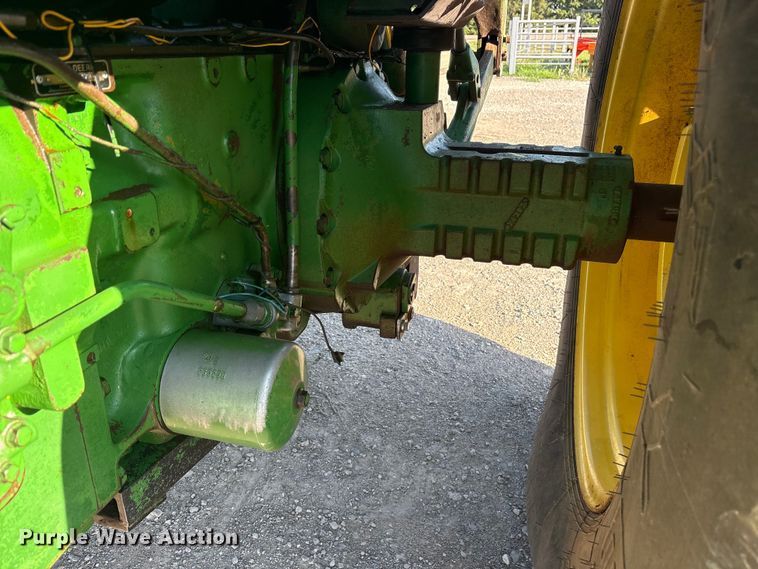 image for item DY0932 John Deere 4640 tractor