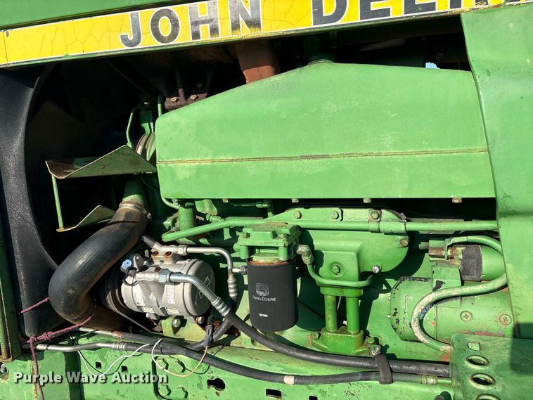 image for item DY0932 John Deere 4640 tractor