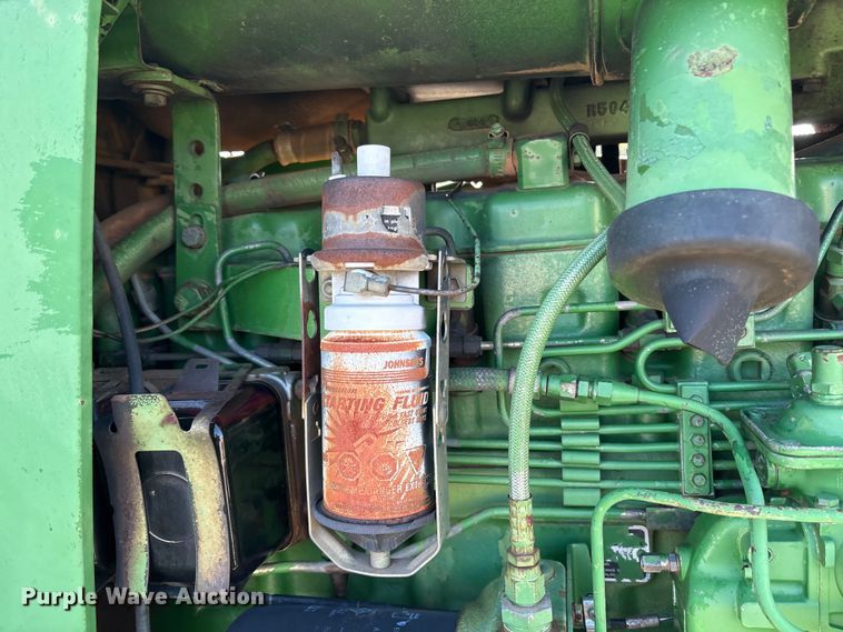 image for item DY0932 John Deere 4640 tractor