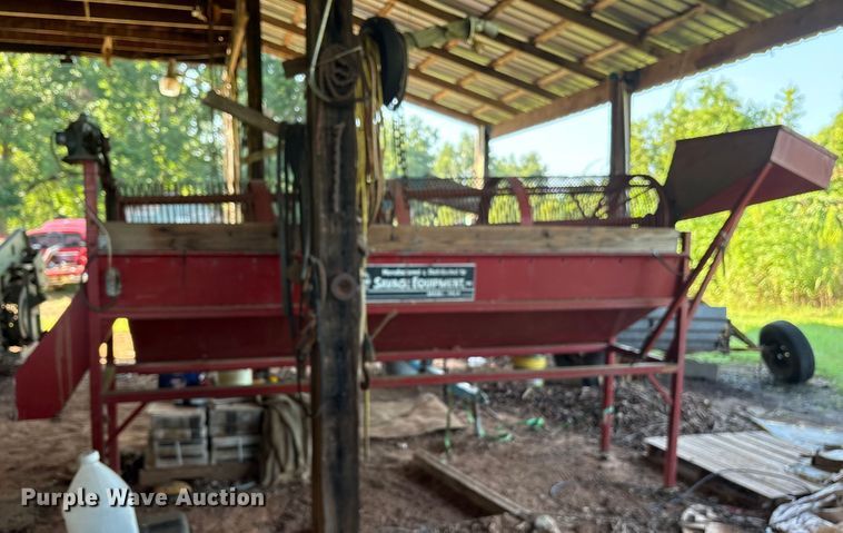 image for item DY0942 Savage 4-10 pecan separator