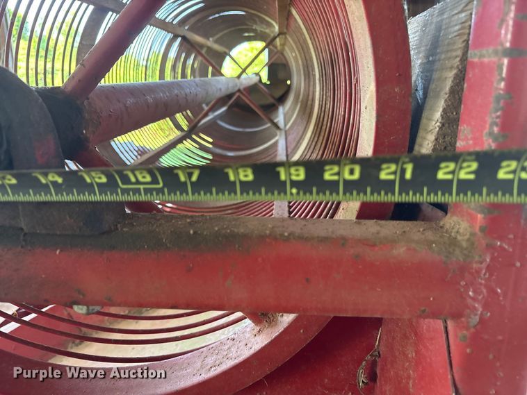 image for item DY0942 Savage 4-10 pecan separator