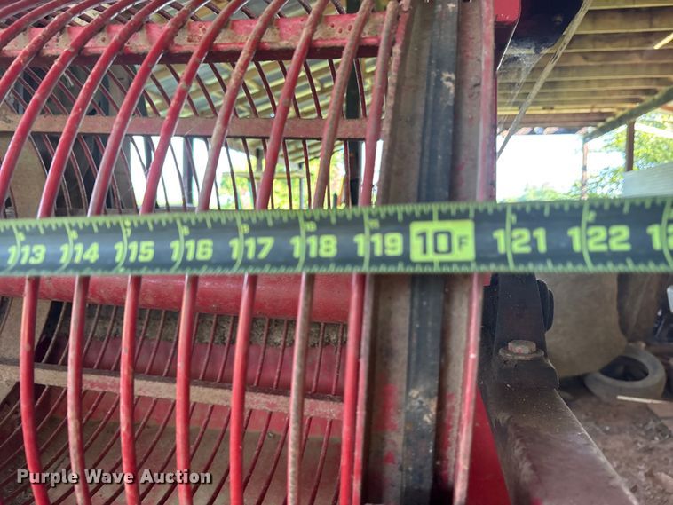 image for item DY0942 Savage 4-10 pecan separator