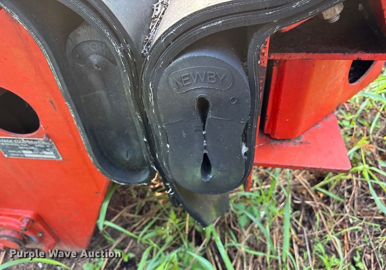 image for item DY0943 Savage 2548 pecan tree shaker