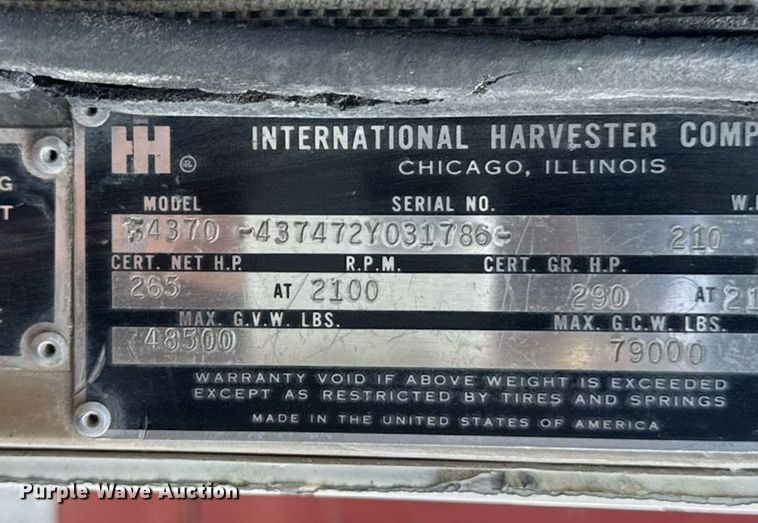 image for item DZ4219 1972 International Transtar 4300 grain truck