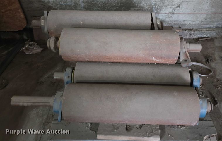 image for item DZ6124 Roskamp K roller mill 