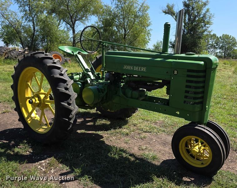 image for item DZ6150 John Deere  B tractor