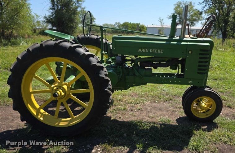 image for item DZ6150 John Deere  B tractor