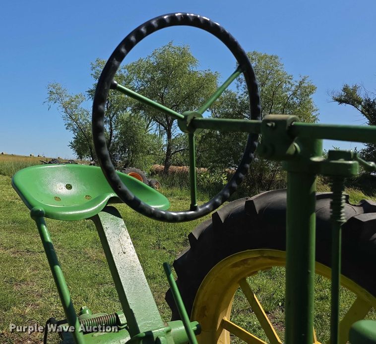 image for item DZ6150 John Deere  B tractor