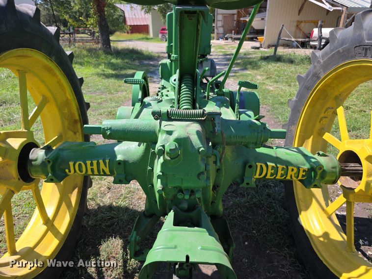image for item DZ6150 John Deere  B tractor