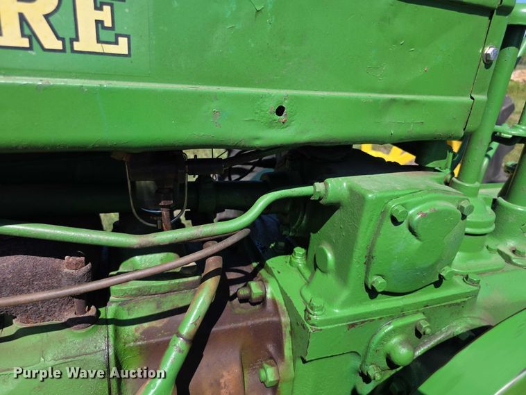 image for item DZ6150 John Deere  B tractor