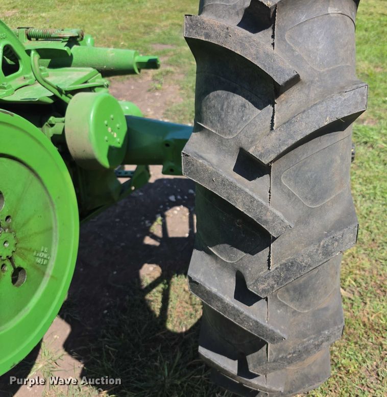 image for item DZ6150 John Deere  B tractor