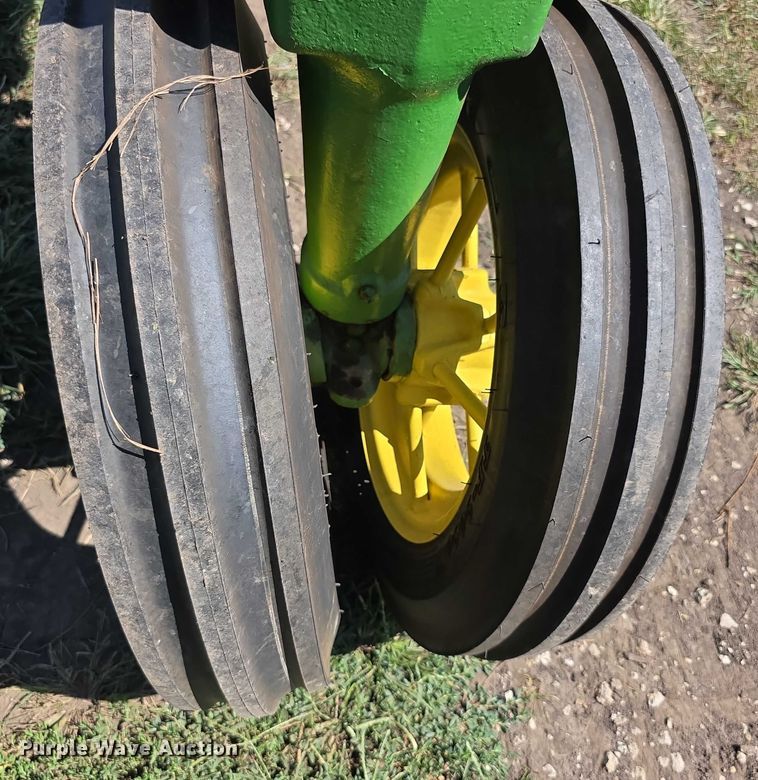 image for item DZ6150 John Deere  B tractor