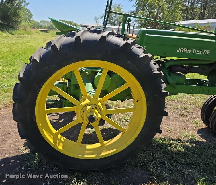 image for item DZ6150 John Deere  B tractor