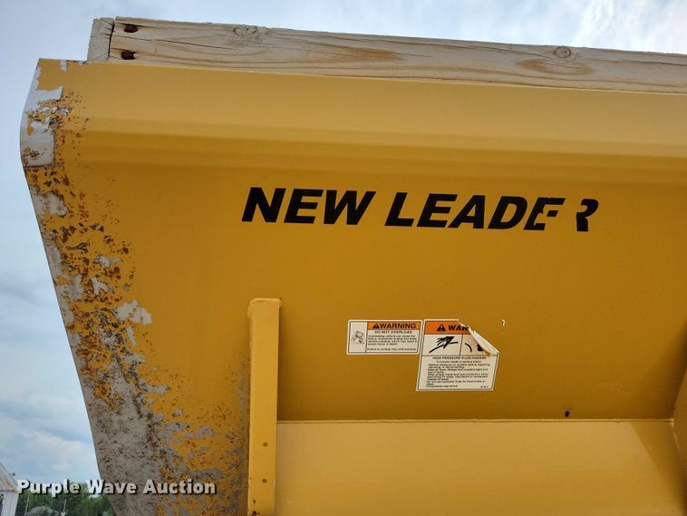 image for item EA2514 2011 TerraGator 6303 spreader