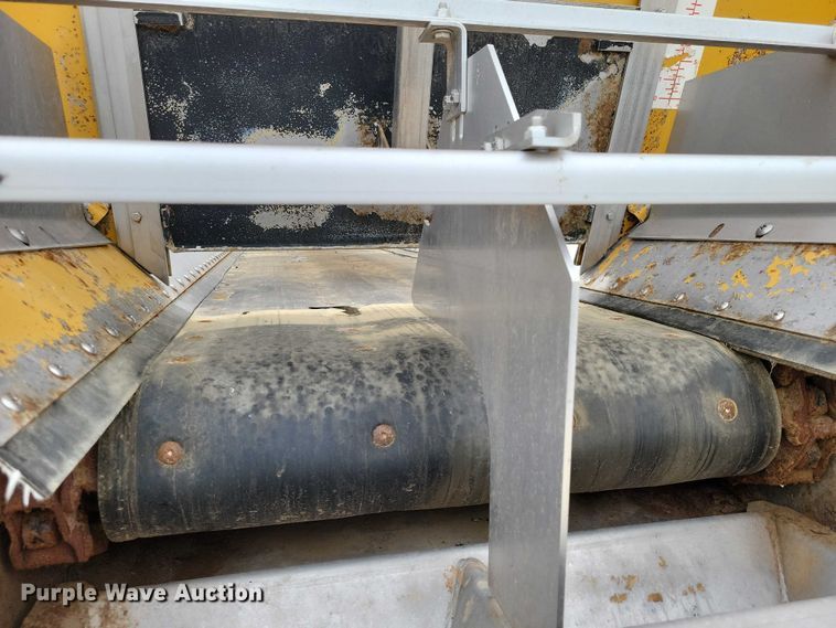 image for item EA2514 2011 TerraGator 6303 spreader