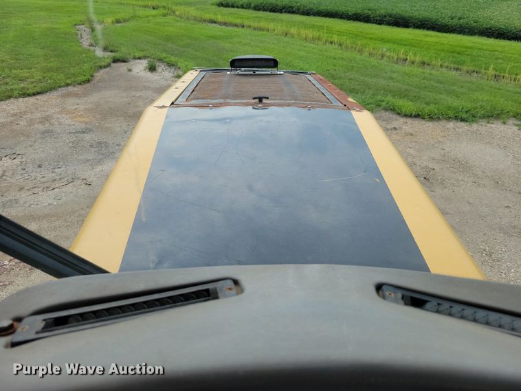 image for item EA2514 2011 TerraGator 6303 spreader