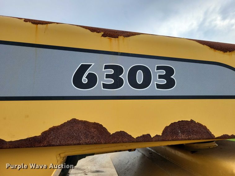 image for item EA2514 2011 TerraGator 6303 spreader