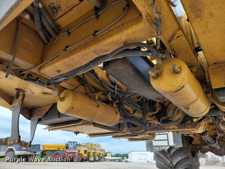 image for item EA2514 2011 TerraGator 6303 spreader