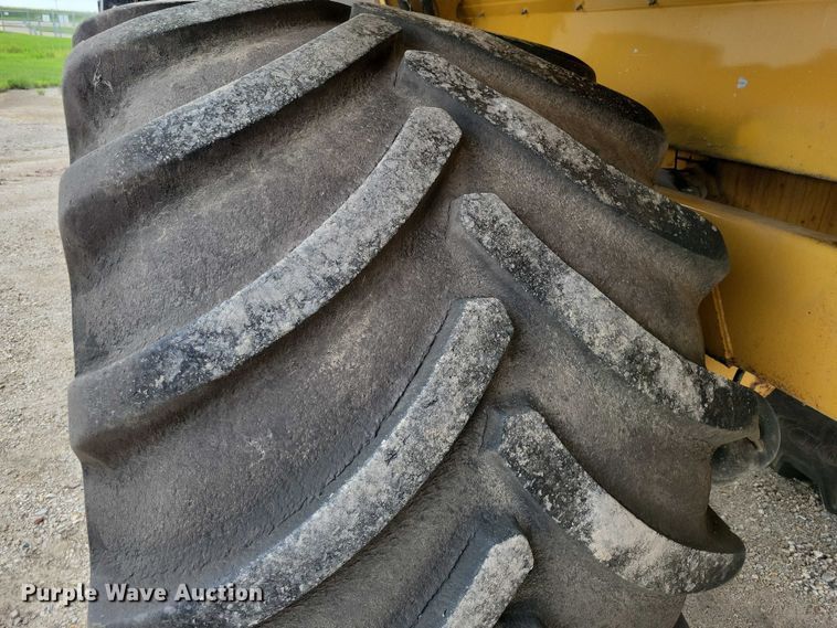 image for item EA2514 2011 TerraGator 6303 spreader