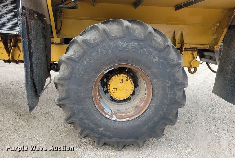 image for item EA2514 2011 TerraGator 6303 spreader