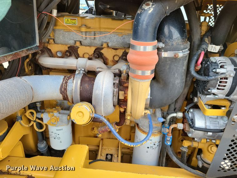 image for item EA2516 2009 TerraGator 8204 spreader