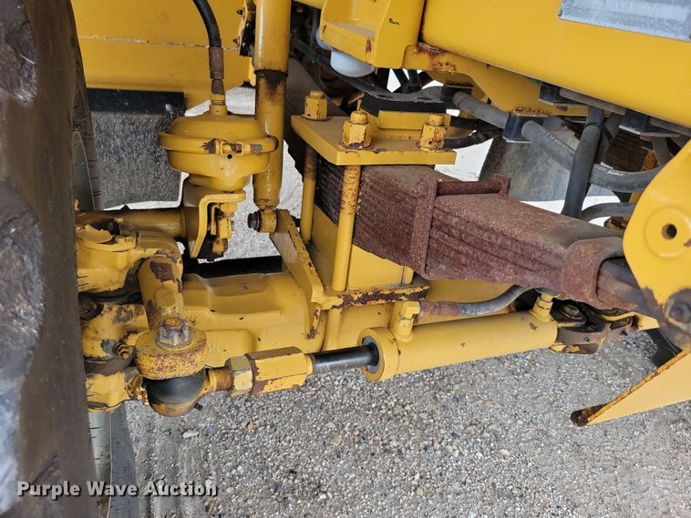 image for item EA2516 2009 TerraGator 8204 spreader