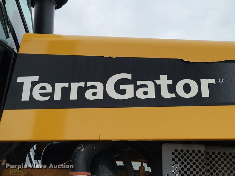 image for item EA2516 2009 TerraGator 8204 spreader