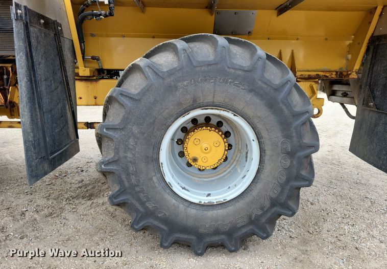 image for item EA2516 2009 TerraGator 8204 spreader