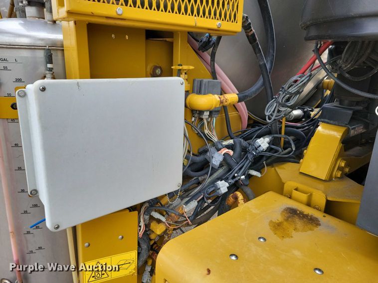 image for item EA2517 2004 TerraGator 6103 sprayer