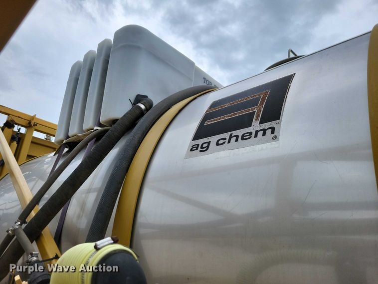 image for item EA2517 2004 TerraGator 6103 sprayer