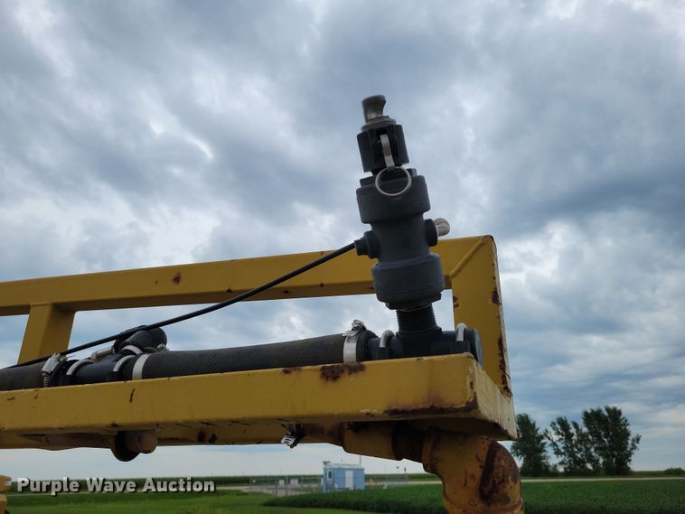 image for item EA2517 2004 TerraGator 6103 sprayer