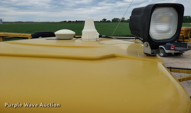 image for item EA2517 2004 TerraGator 6103 sprayer