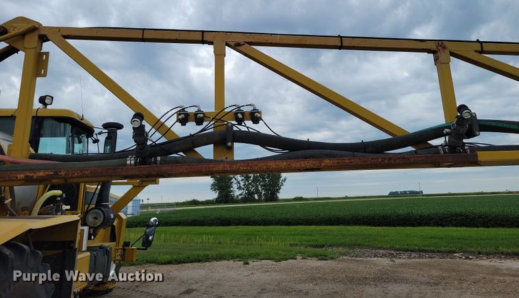 image for item EA2517 2004 TerraGator 6103 sprayer