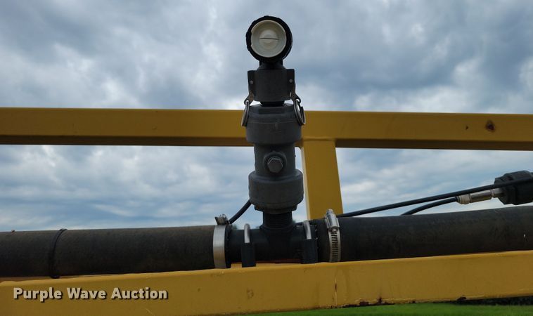 image for item EA2517 2004 TerraGator 6103 sprayer