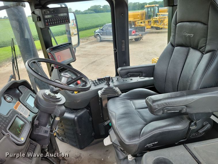 image for item EA2517 2004 TerraGator 6103 sprayer