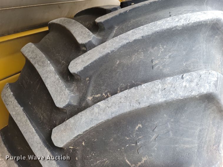 image for item EA2517 2004 TerraGator 6103 sprayer