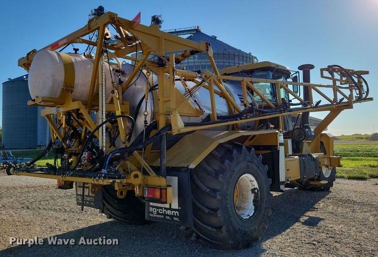 image for item EA2518 2005 TerraGator 6103 sprayer