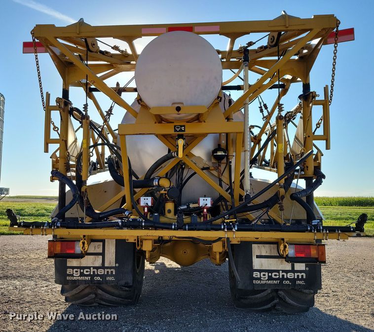 image for item EA2518 2005 TerraGator 6103 sprayer