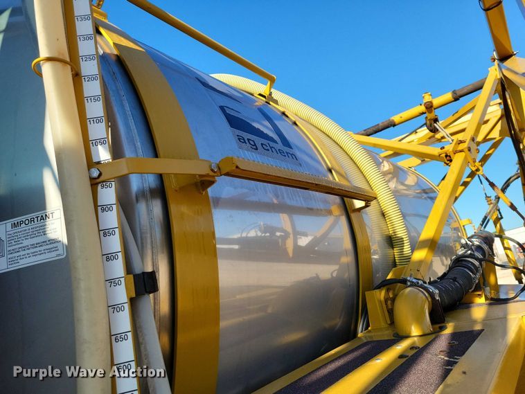 image for item EA2518 2005 TerraGator 6103 sprayer