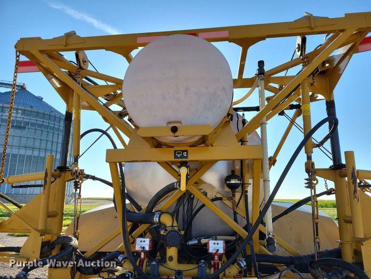 image for item EA2518 2005 TerraGator 6103 sprayer