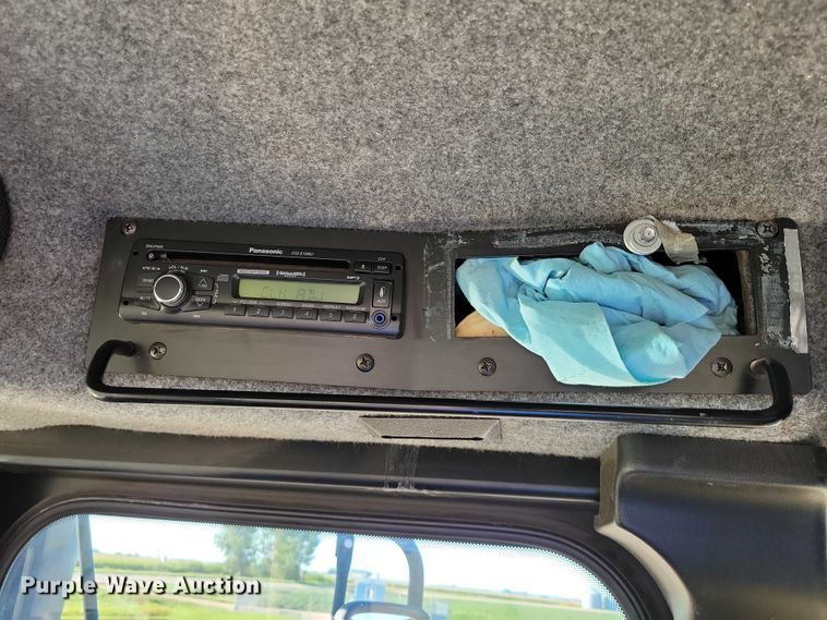 image for item EA2518 2005 TerraGator 6103 sprayer