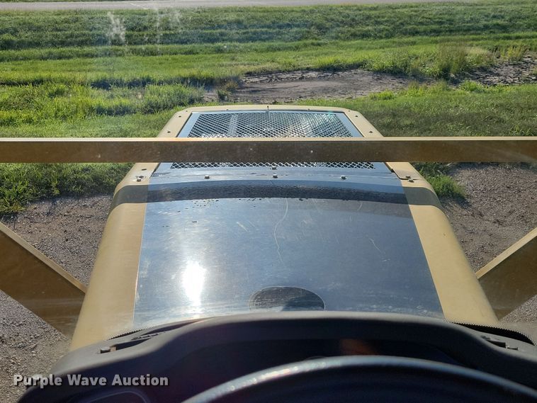 image for item EA2518 2005 TerraGator 6103 sprayer