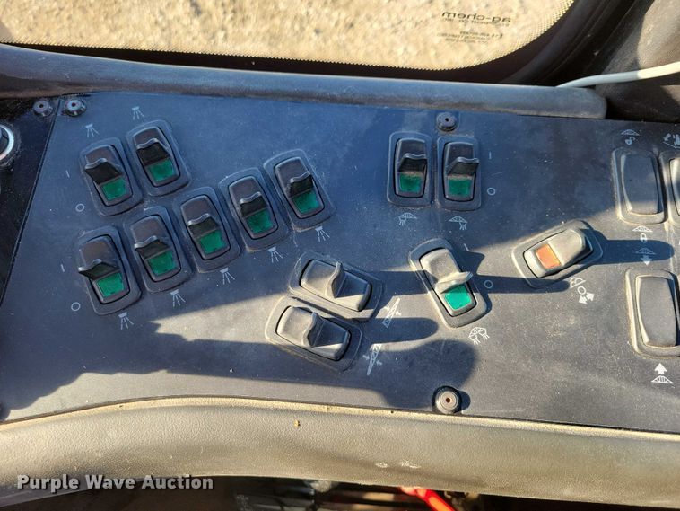 image for item EA2518 2005 TerraGator 6103 sprayer