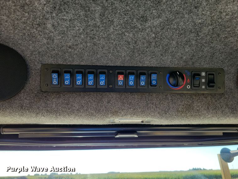 image for item EA2518 2005 TerraGator 6103 sprayer