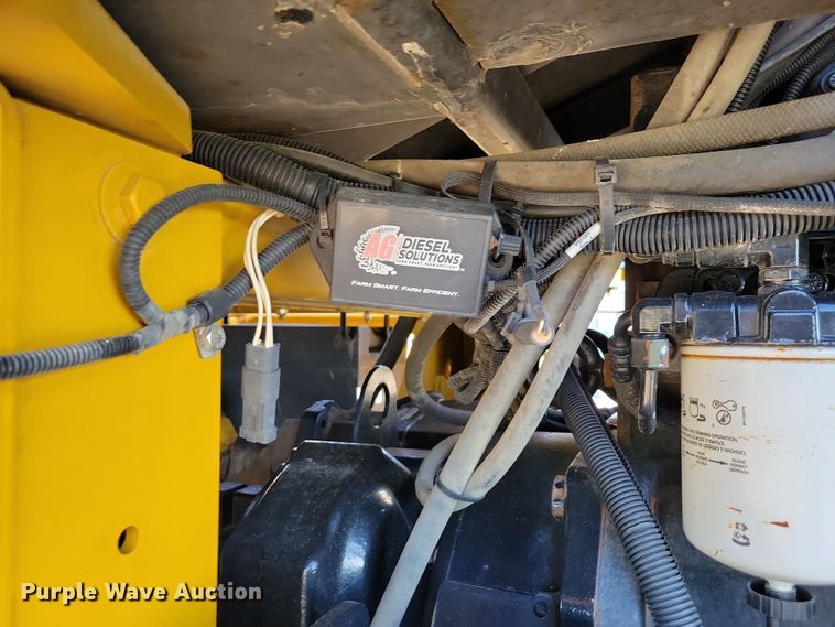 image for item EA2518 2005 TerraGator 6103 sprayer