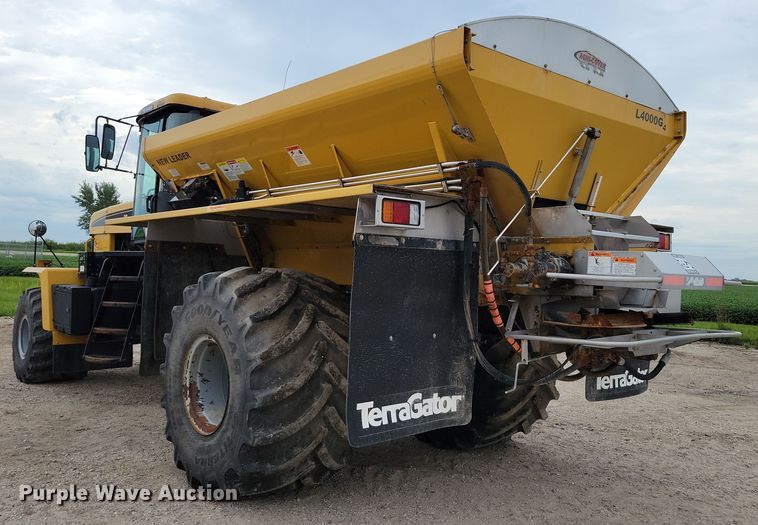 image for item EA2519 2013 TerraGator TG8400 spreader